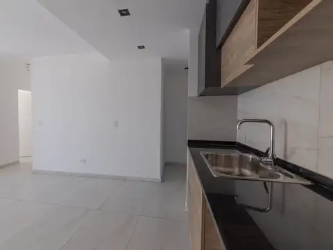 Departamento en Venta en Parque Chacabuco, USD 152.000