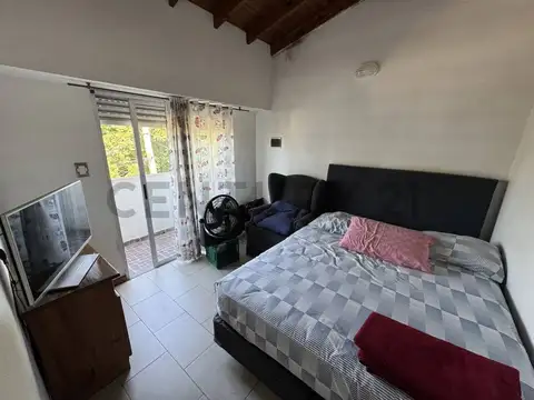 DEPARTAMENTO EN VENTA EN  CASTELAR DOS AMBIENTES CON BALCON. APTO CREDITO