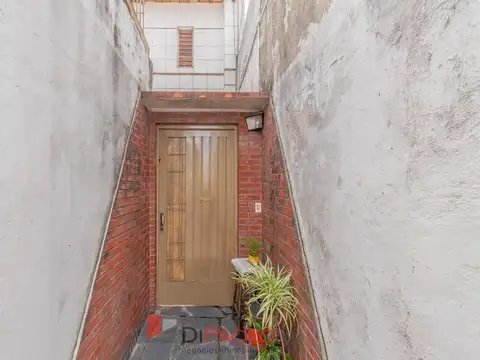Depto Tipo Casa en Venta al Noreste