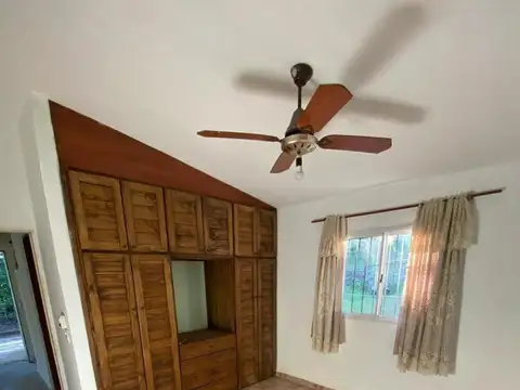 Casa 2 ambientes con 1 baño