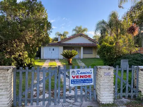 Casa 3 Ambientes En Venta - Francisco Alvarez, Moreno