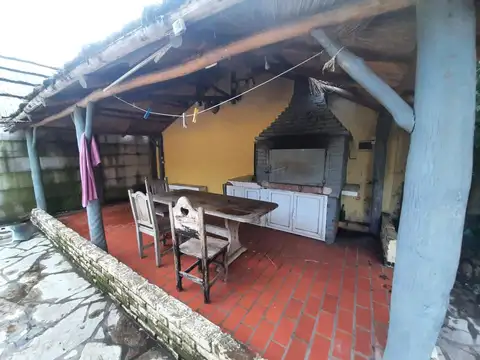 Casa 3 Ambientes En Venta - Francisco Alvarez, Moreno