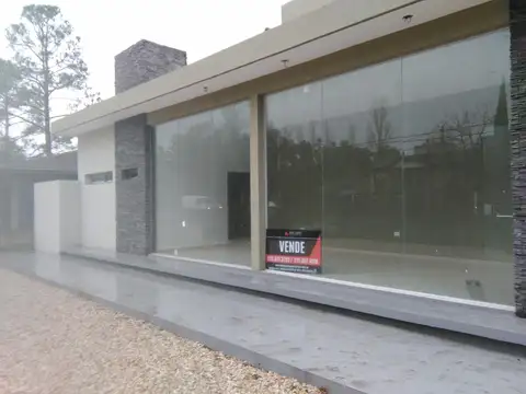 Local en Venta en City Bell, USD 75.000