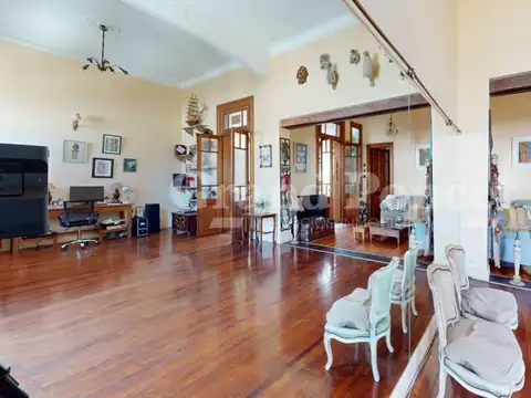 Depto Tipo Casa en Venta 109 años