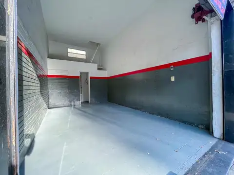 Local en Alquiler en Villa Pueyrredón, $ 550.000