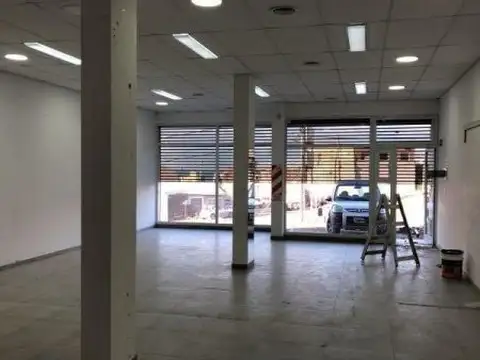 ALQUILER VENTA PERMUTA LOCAL 90 M2 VISTA HERMOSA, CALETA