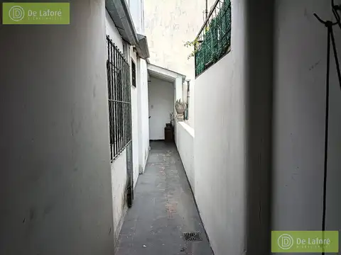 Av. Centenario  al 800