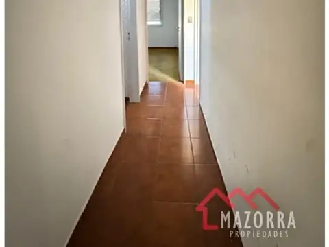 Departamento en Alquiler en Caseros, $ 600.000