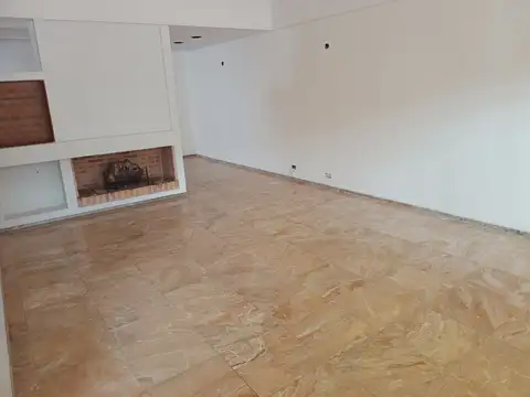 Casa en Venta en Olivos Vías/Maipú, USD 450.000