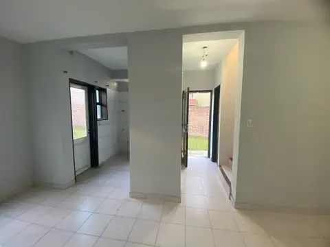 Casa en Venta en Berazategui, USD 61.000