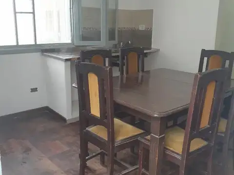 Depto Tipo Casa en Alquiler de Monoambiente