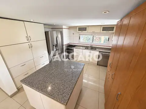 Casa en Alquiler al Este