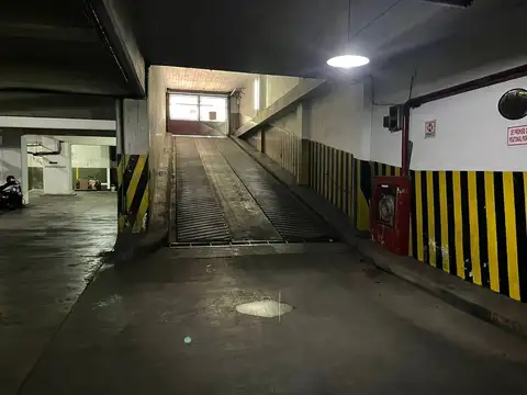 Cochera Fija  En Venta En Caseros, Tres De Febrero, G.b.a. Zona Oeste
