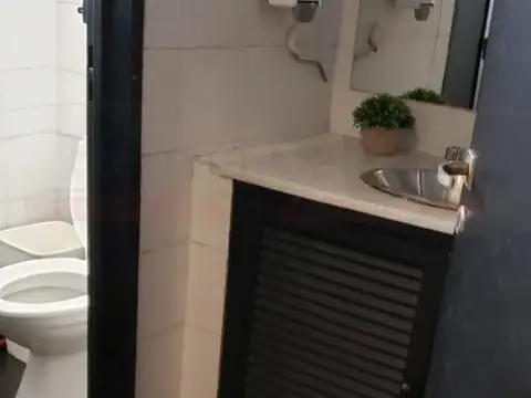 EXCELENTES OFICINAS EN ALQUILER EN 4to Y 5to PISO, MONSERRAT