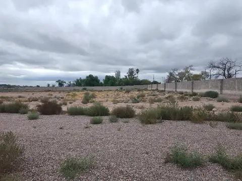 9 DE JULIO Y ELPIDIO GONZALEZ