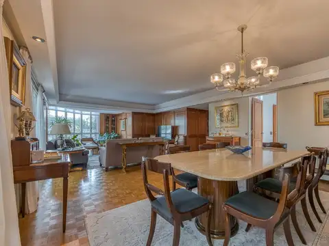 Departamento en Venta con 2 cocheras