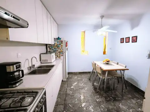Liniers - Casa 4 amb coch. patio y terraza