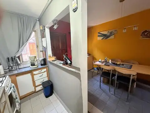Depto Tipo Casa 4 ambientes con 1 baño