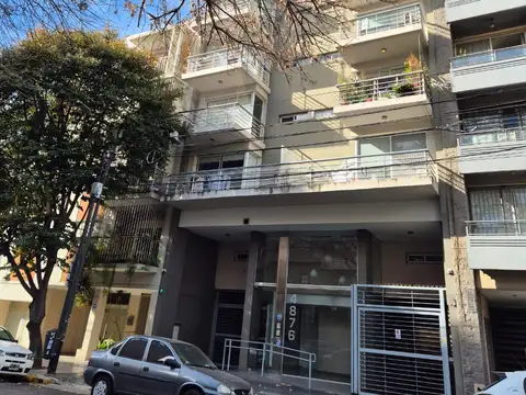 Alquiler excelente semi piso de 2 ambientes