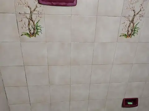 Buen PH Planta Baja Fondo con patio y jardin
