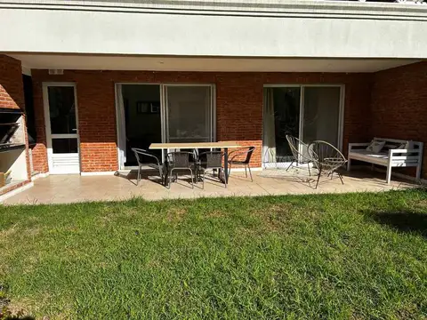 Departamento en Alquiler con 1 cocheras
