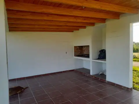 Condominio con cuatro departamentos.  Villa Giardino Cordoba
