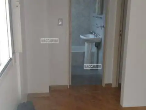 REMEDIOS 3600, Piso 7