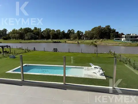 Casa 7 ambientes con 2 baños