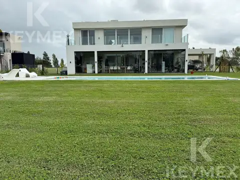 Casa en Venta de 6 dormitorios