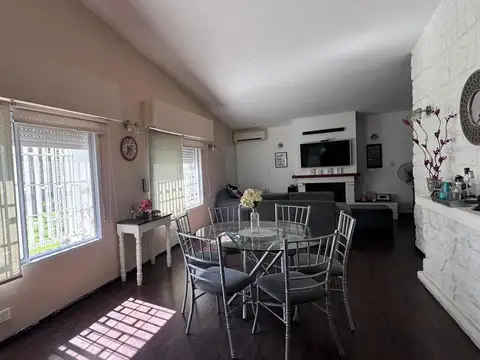Casa 3 Dormitorios, con piscina | Roldan | Venta