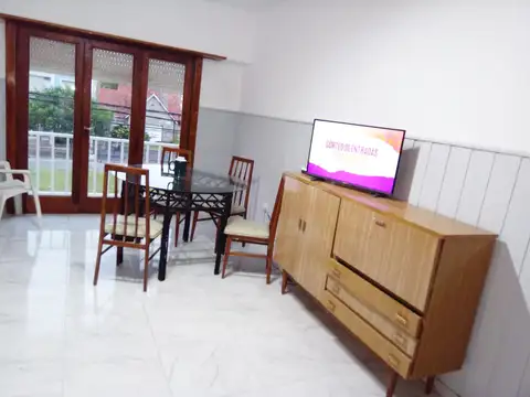 Departamento 3 ambientes a la calle en alquiler temporal en Miramar