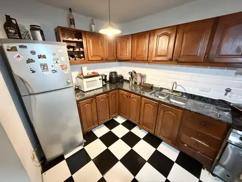 Casa 4 ambientes con 1 baño