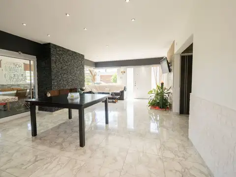 Venta casa en Aires del Llano