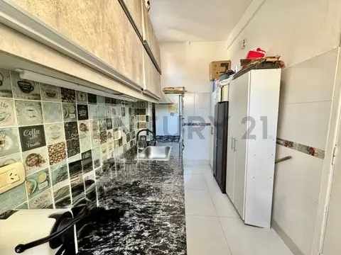 Depto Tipo Casa 2 ambientes con 1 baño