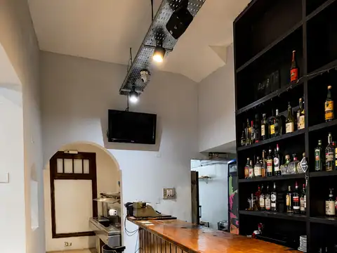 Local en Alquiler 25 años