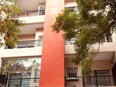 Adrogue depto 3 amb c/cochera en alquiler