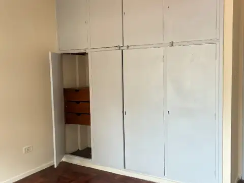 Departamento en Venta en Balvanera, USD 139.000