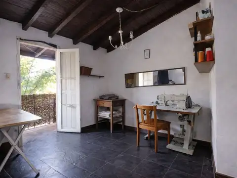 VENTA CASA 5 AMBIENTES, SAN FERNANDO -DEPTO-GALPON