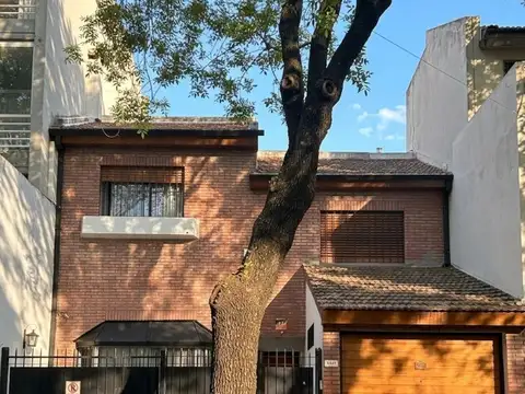CASA LOTE PROPIO 5 AMB CON PILETA VENTA URQUIZA DOHO