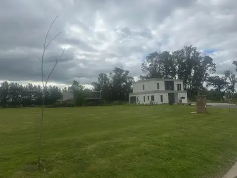 AZZURRA  TORTUGAS - BARRIO CERRADO - IRREPETIBLE LOTE DE TERRENO  