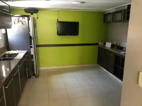 Departamento en Venta de 8 ambientes