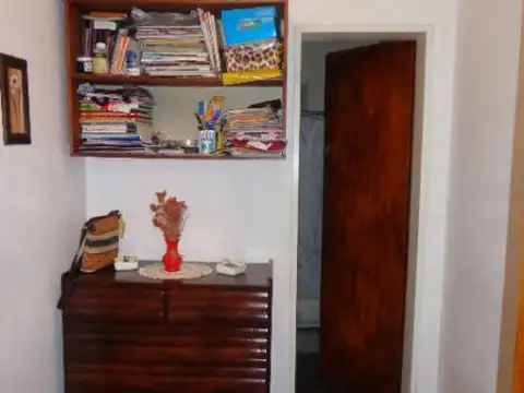 Casa - Venta - Argentina, La Matanza - E. DEL CAMPO 5548