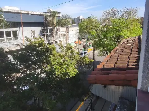 Oficina en Alquiler en Ituzaingo, $ 320.000