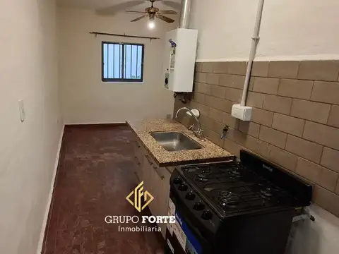 Pje San Agustín 366 , Piso PB