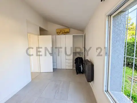 Venta casa 3 ambientes con parque y pileta, Barrio Montecarlo, Pilar