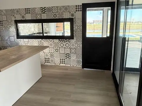 Casa en Venta en Principado Ciudad Náutica, USD 340.000