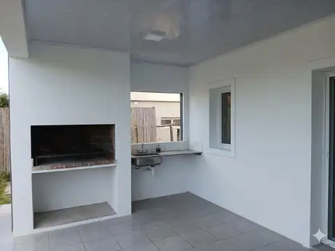 Casa en Alquiler en Dique Luján, USD 1.500