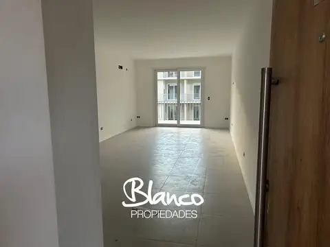 Departamento Dúplex  en Alquiler en Chic Village, La Lonja, Pilar