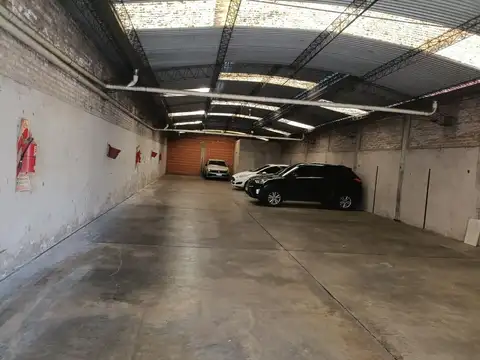 Galpon en Venta en Villa Pueyrredón, USD 330.000