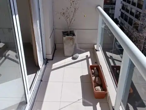 Alberti 1500, Piso 6°